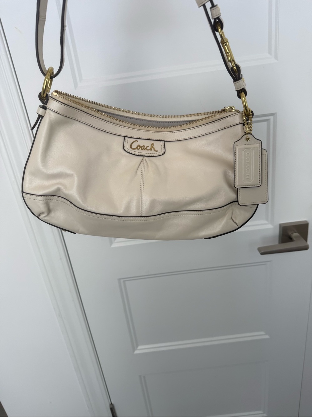 Coach F19729 Park Ivory/White Leather Shoulder Bag Gold Hardware